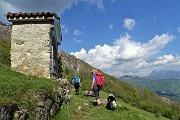 Monte Cancervo ad anello dalla Pianca sui sentieri CAI 102-130-131 il 1 maggio 2019 - FOTOGALLERY